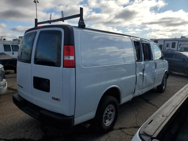 2023 GMC Savana G3500