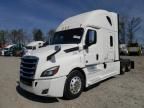 2019 Freightliner Cascadia 126 Semi Truck