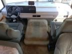 2001 Winnebago 2001 Workhorse Custom Chassis Motorhome Chassis P3