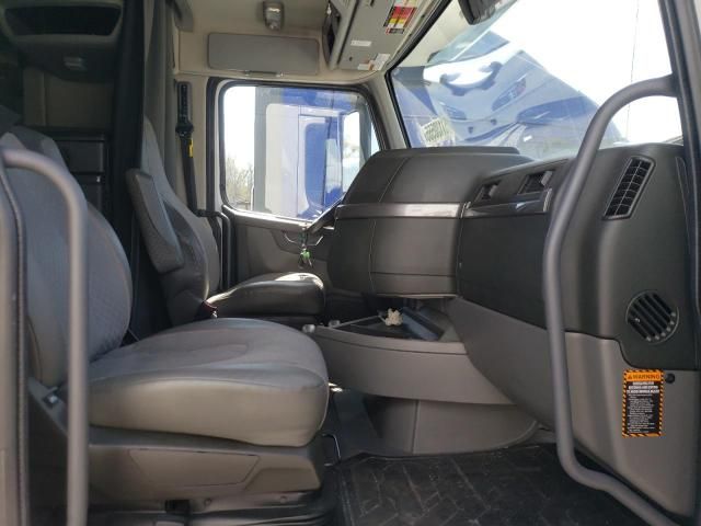 2021 Volvo VNL Semi Truck