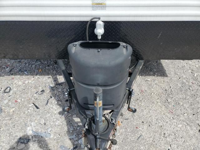 2019 Keystone 2019 Dutchman Hideout