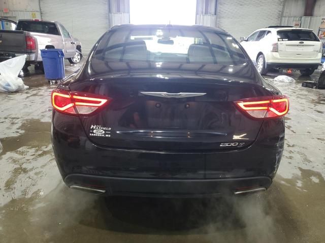 2015 Chrysler 200 S