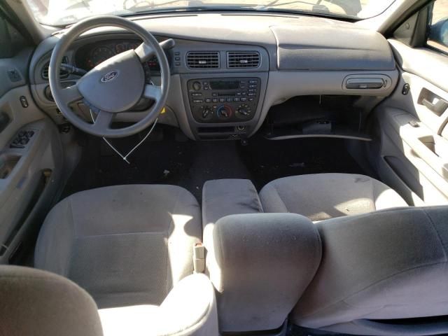 2005 Ford Taurus SE