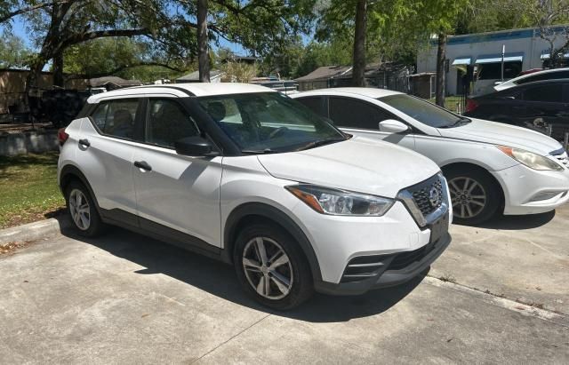 2020 Nissan Kicks S
