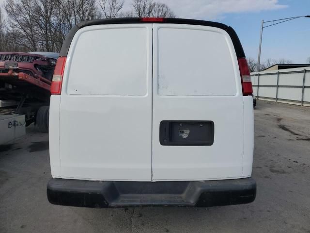 2015 Chevrolet Express G2500