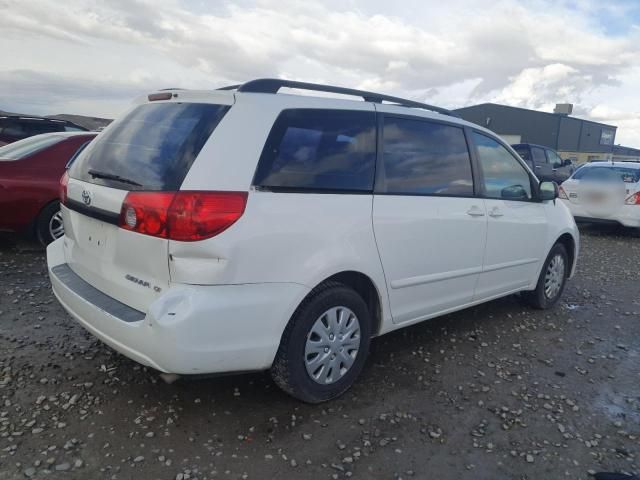 2006 Toyota Sienna CE