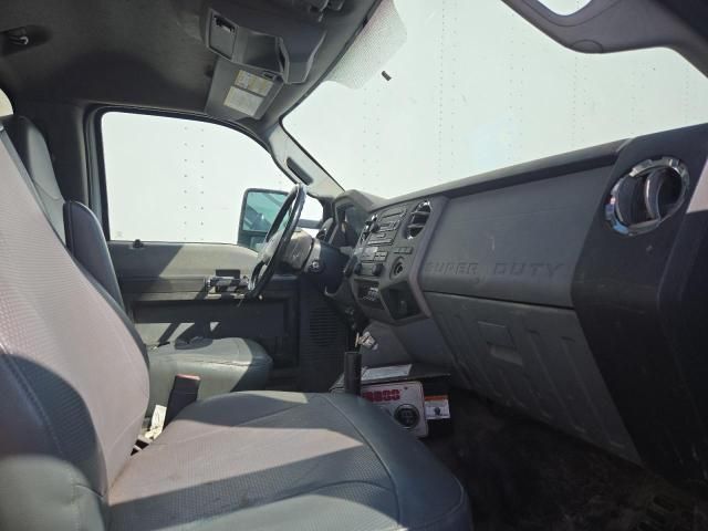 2011 Ford F750 Super Duty Service Truck