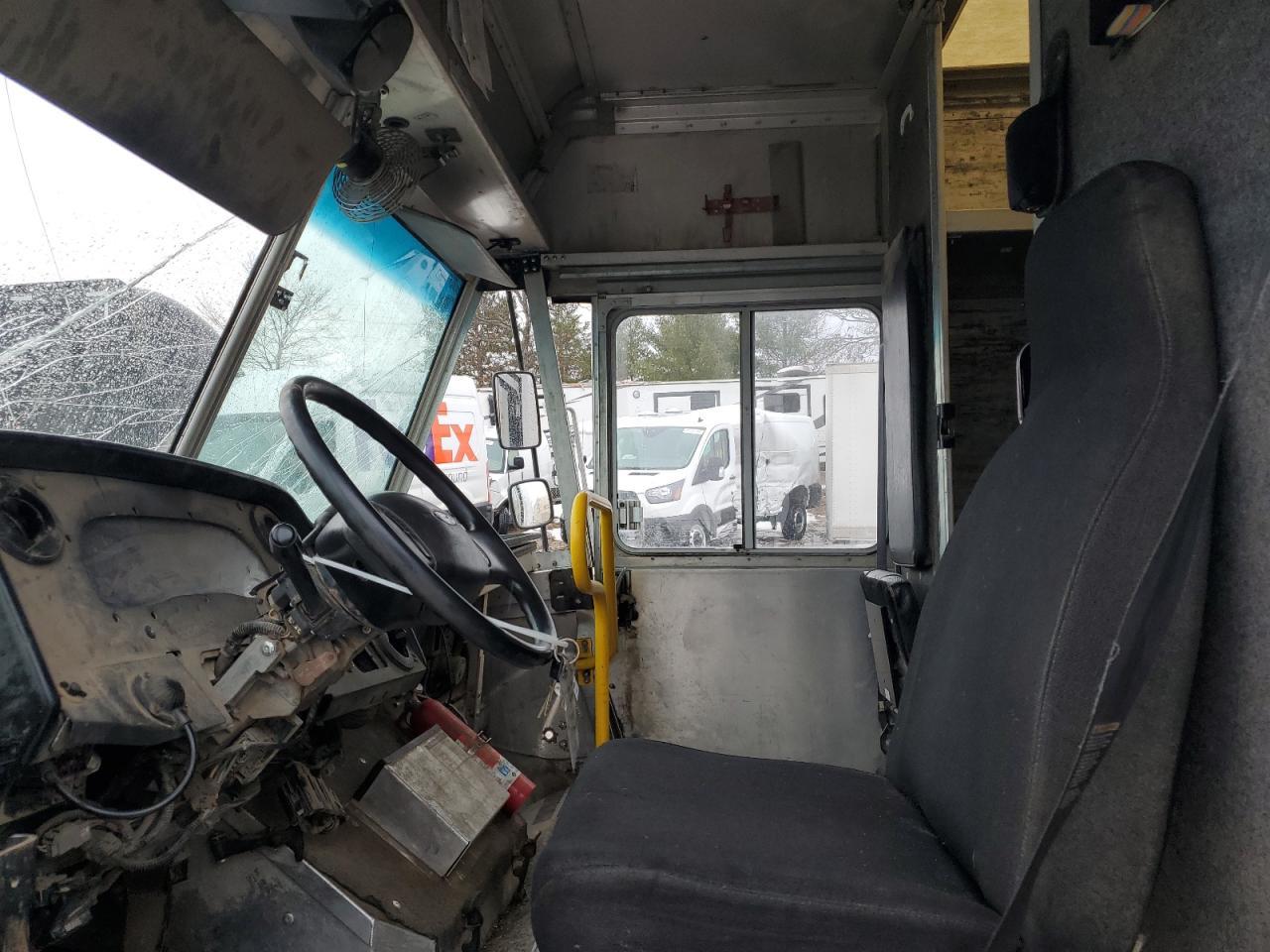 2019 Ford F59