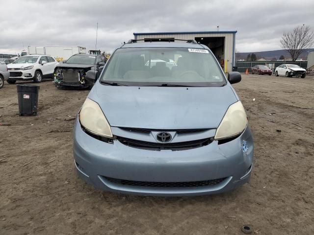 2007 Toyota Sienna CE