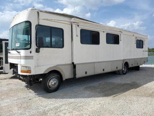 2002 Workhorse Custom Chassis Motorhome Chassis W22