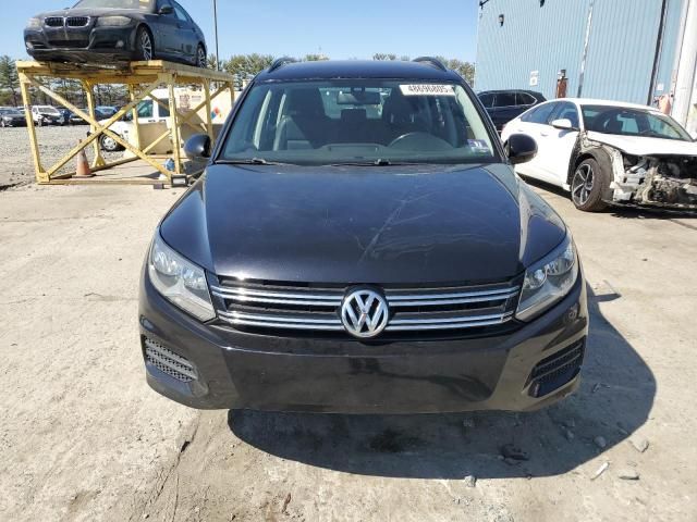 2016 Volkswagen Tiguan S