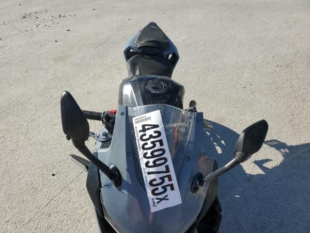 2023 Honda CBR500 RA