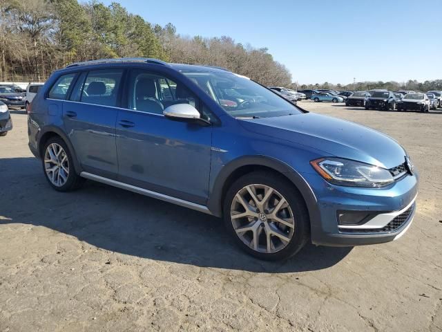 2019 Volkswagen Golf Alltrack S