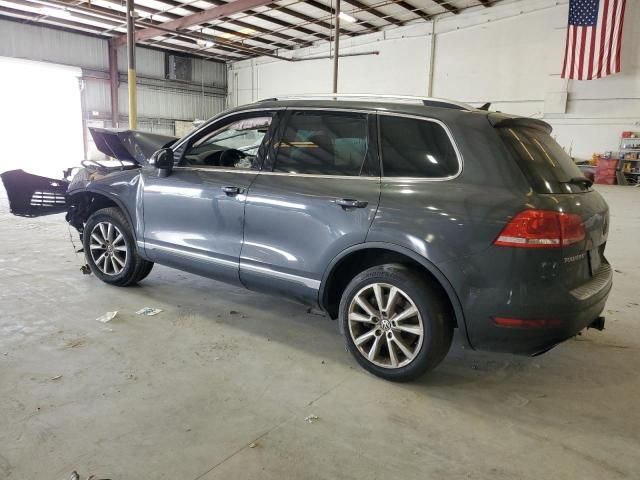 2014 Volkswagen Touareg V6