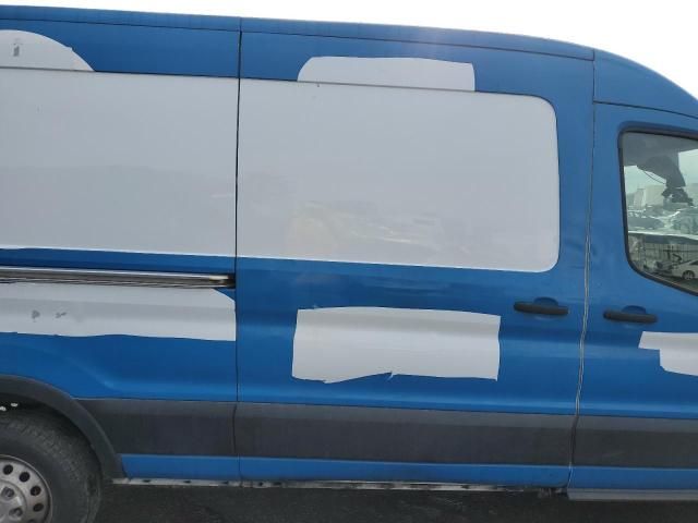 2022 Ford Transit T-250