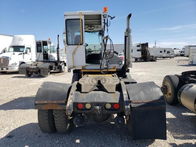 2011 Capacity TJ5000 Yard Truck