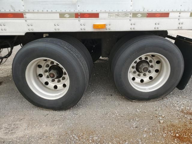 2011 Utility Refrigerated Van Trailer