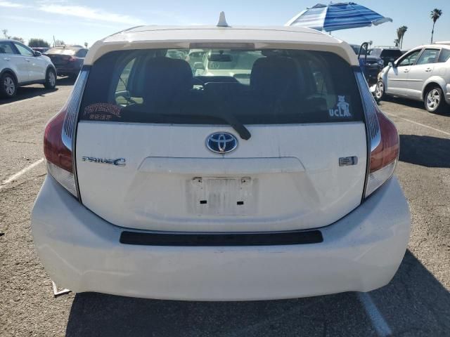 2016 Toyota Prius c