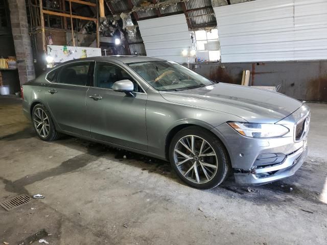 2018 Volvo S90 T5 Momentum