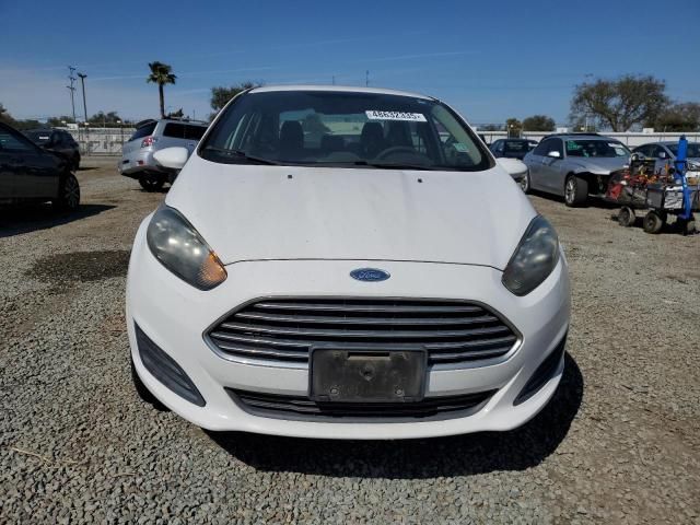 2016 Ford Fiesta SE