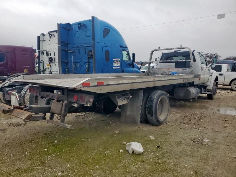 2009 Ford F750 Super Duty