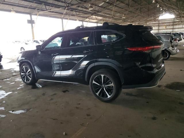 2021 Toyota Highlander XSE