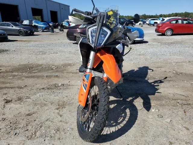 2023 KTM 890 Adventure R