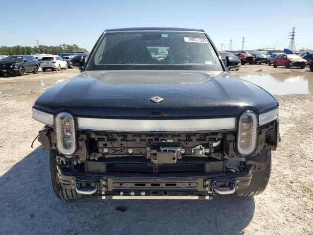 2024 Rivian R1S Adventure