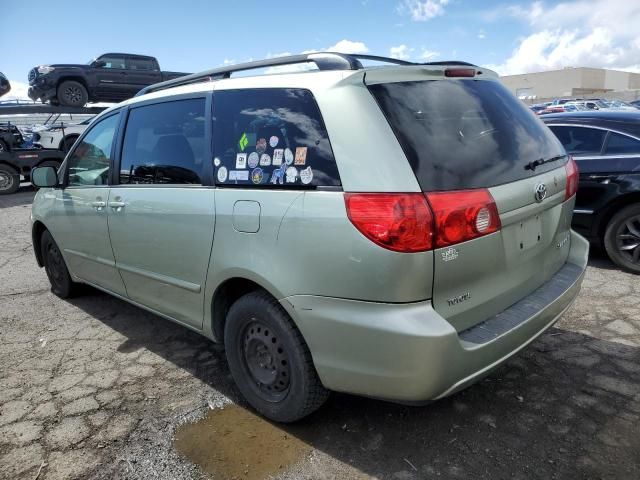 2010 Toyota Sienna CE