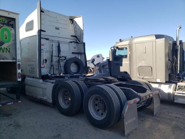 2016 Volvo VNL Semi Truck