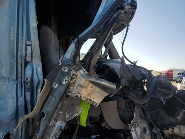 2012 Freightliner Cascadia Semi Truck