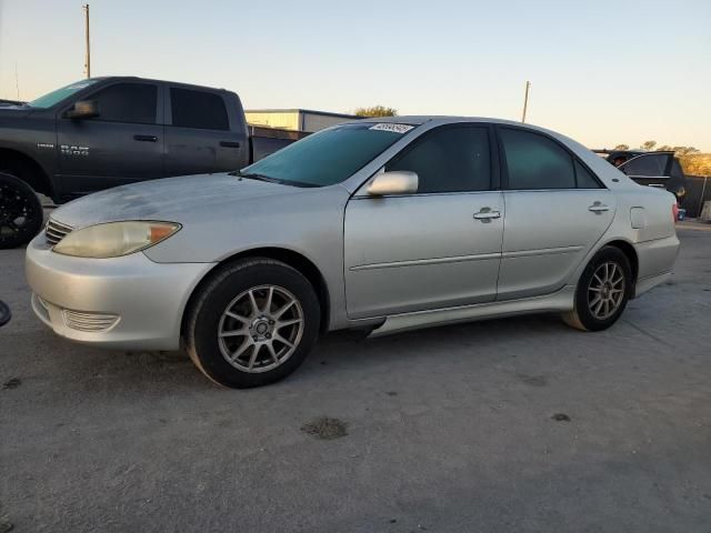 2005 Toyota Camry LE