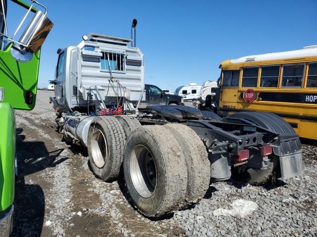 2019 International LT Semi Truck