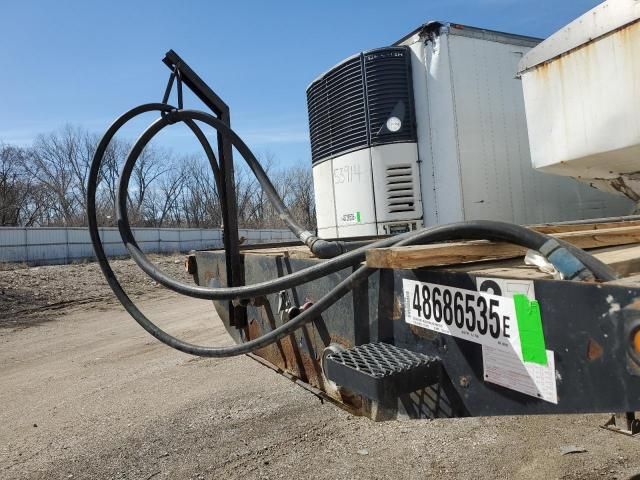 2013 Behnke Ent 2013 Behnke Fertilizer Tender Trailer