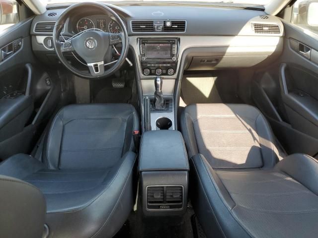 2014 Volkswagen Passat SE