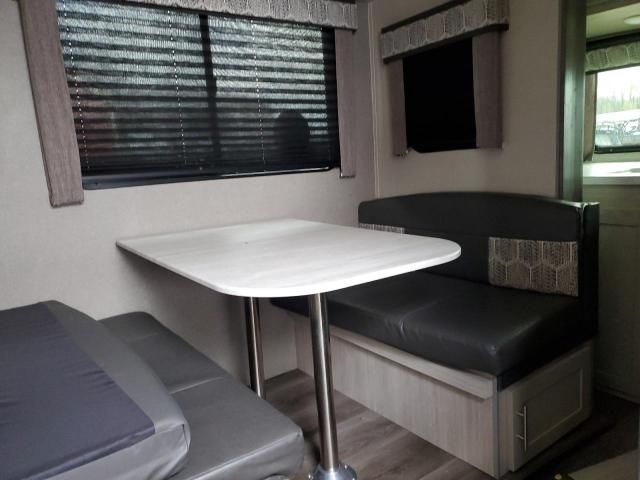 2023 Coachmen Catalina