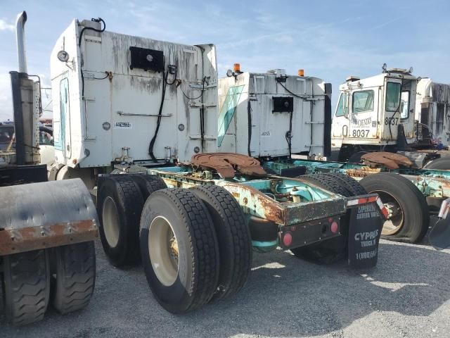 1996 Peterbilt 379