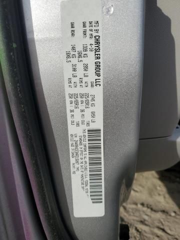 2010 Chrysler Town & Country LX
