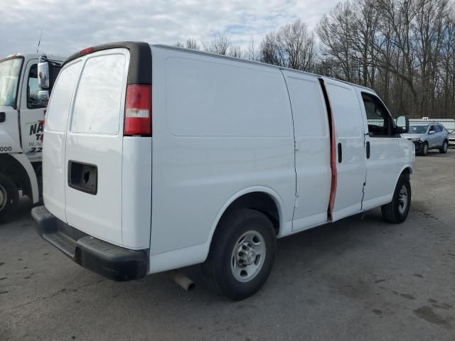 2015 Chevrolet Express G2500