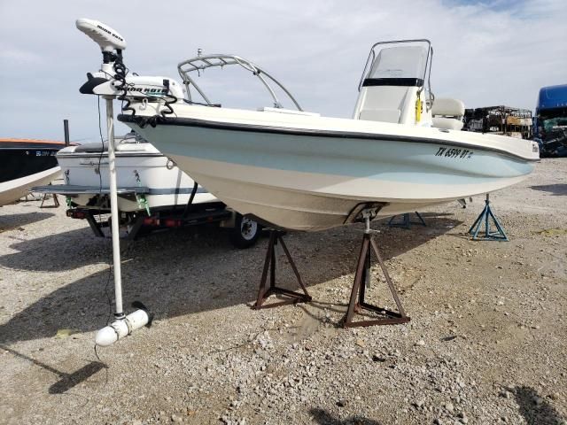 2013 Triton Boat