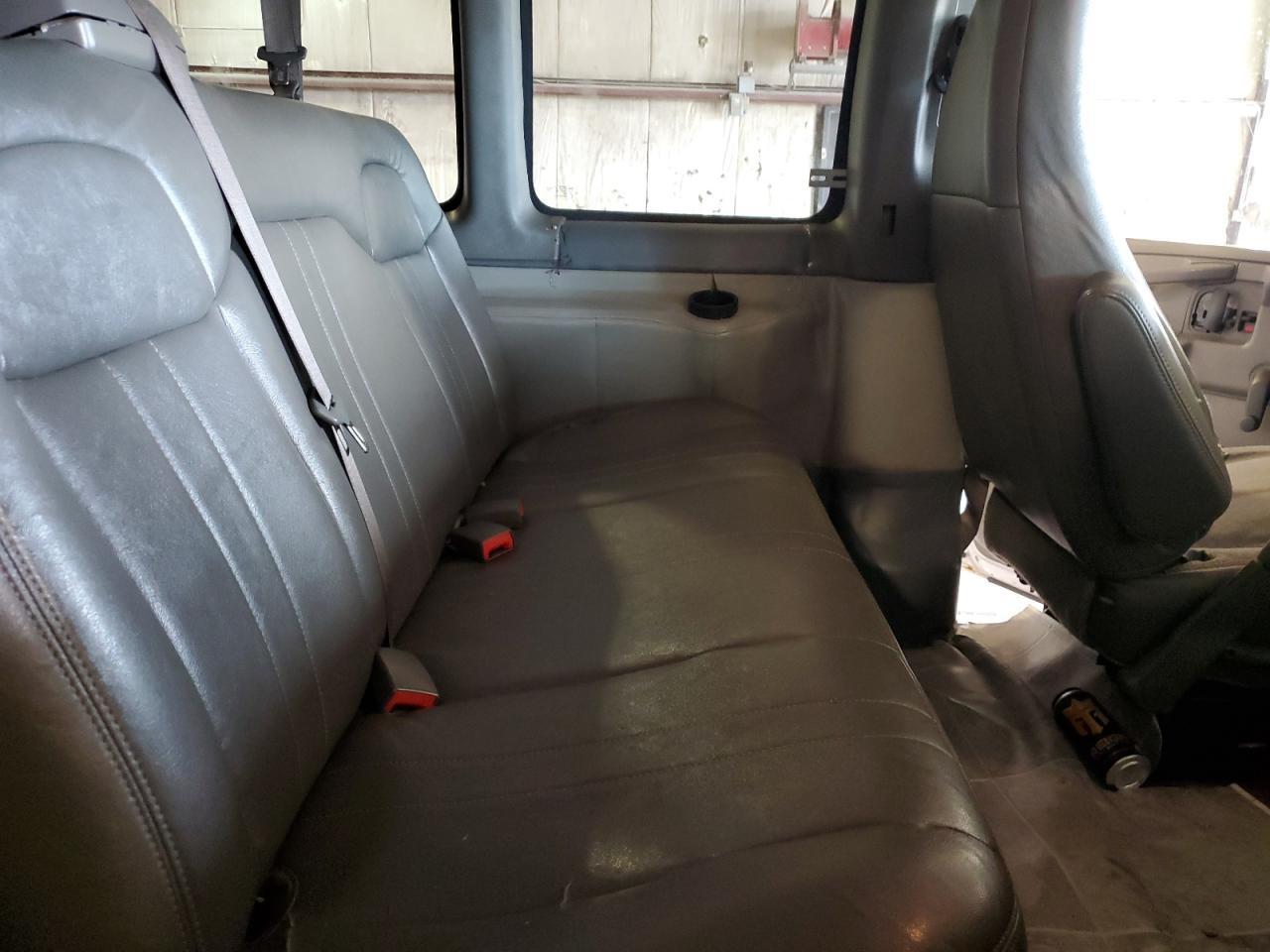 2012 Chevrolet Express G3500 ls