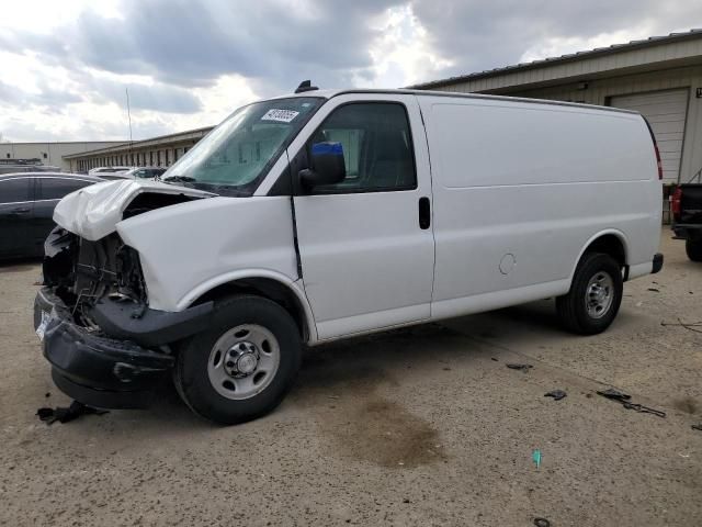 2017 Chevrolet Express G2500