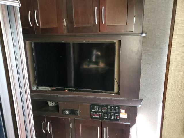 2016 Keystone Trailer