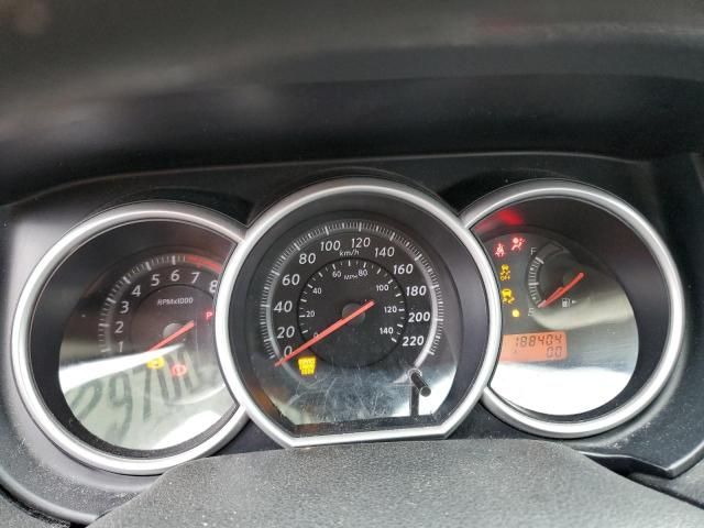 2010 Nissan Versa S