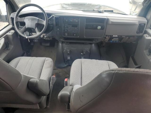 2004 Chevrolet Express G3500