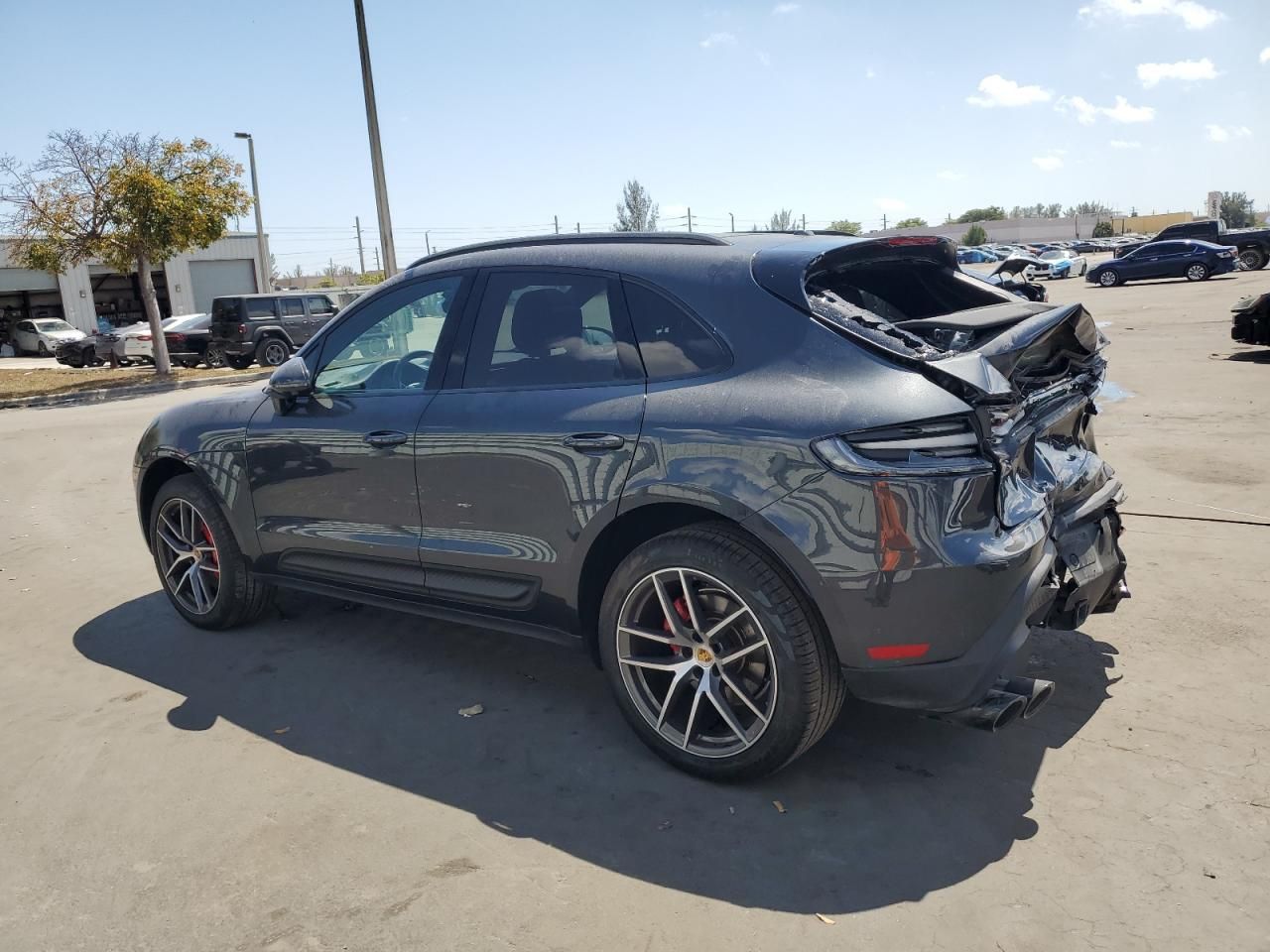 2023 Porsche Macan s