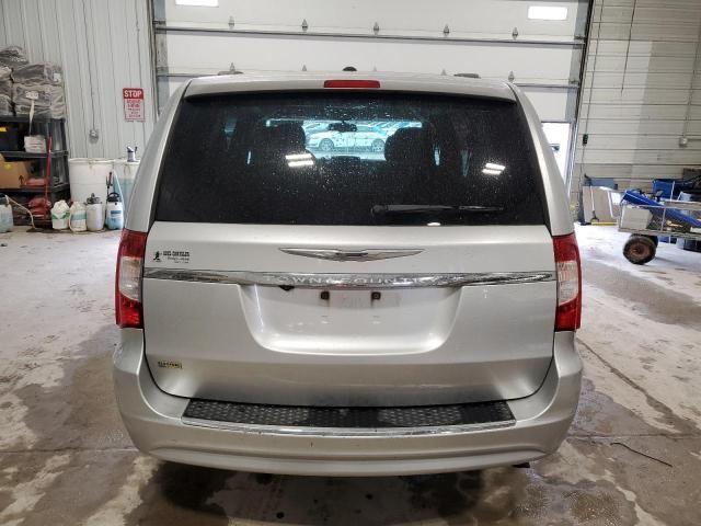 2012 Chrysler Town & Country Touring L