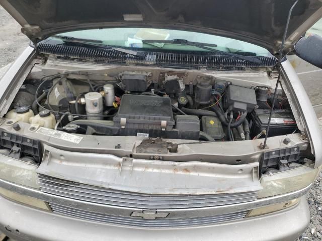 2002 Chevrolet Astro