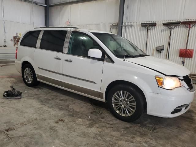 2016 Chrysler Town & Country Touring L