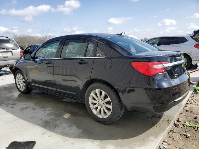 2013 Chrysler 200 Touring